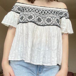 Flowy Embroidered American Eagle Top